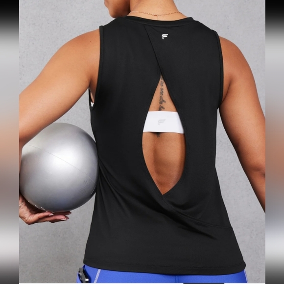 🆕Fabletics | BLAKE Dry-Flex Open Back Tank in Black Size SMALL - Picture 5 of 5
